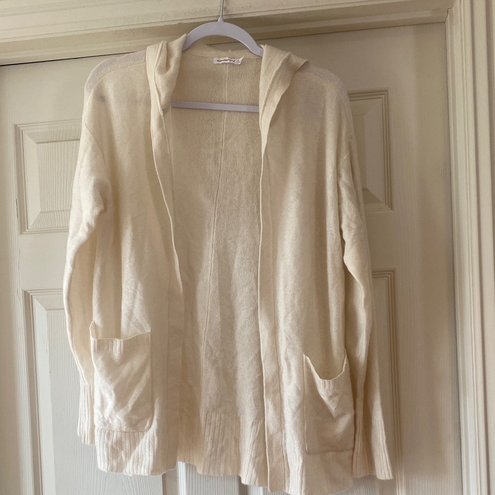unsubscribed Cream Hooded Cardigan with Pockets Sz S.  Box5